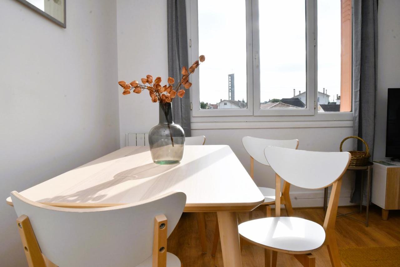 Vue Pyreneenne Elegante Avec 2 Chambres Тарб Екстериор снимка